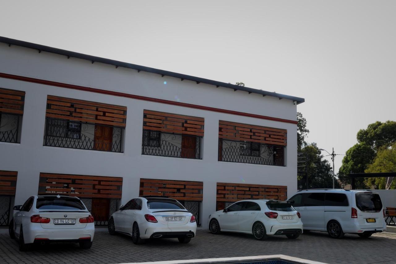 Hotel El Infinito Lifestyle Kempton Park Esterno foto