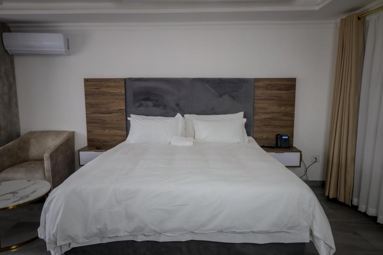 Hotel El Infinito Lifestyle Kempton Park Esterno foto