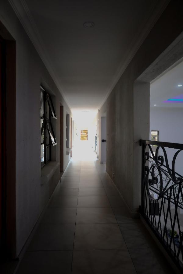 Hotel El Infinito Lifestyle Kempton Park Esterno foto