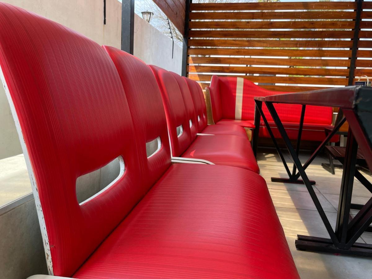 Hotel El Infinito Lifestyle Kempton Park Esterno foto