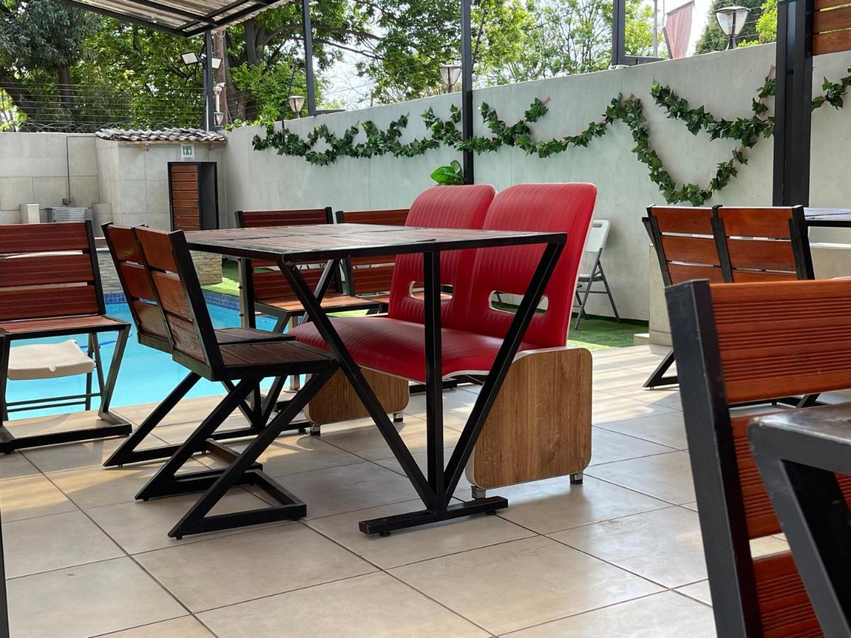 Hotel El Infinito Lifestyle Kempton Park Esterno foto